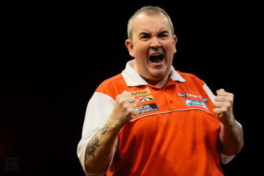 Phil - The Power - Taylor freut sich