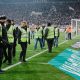 Security: Ordner bei einem Fussballspiel