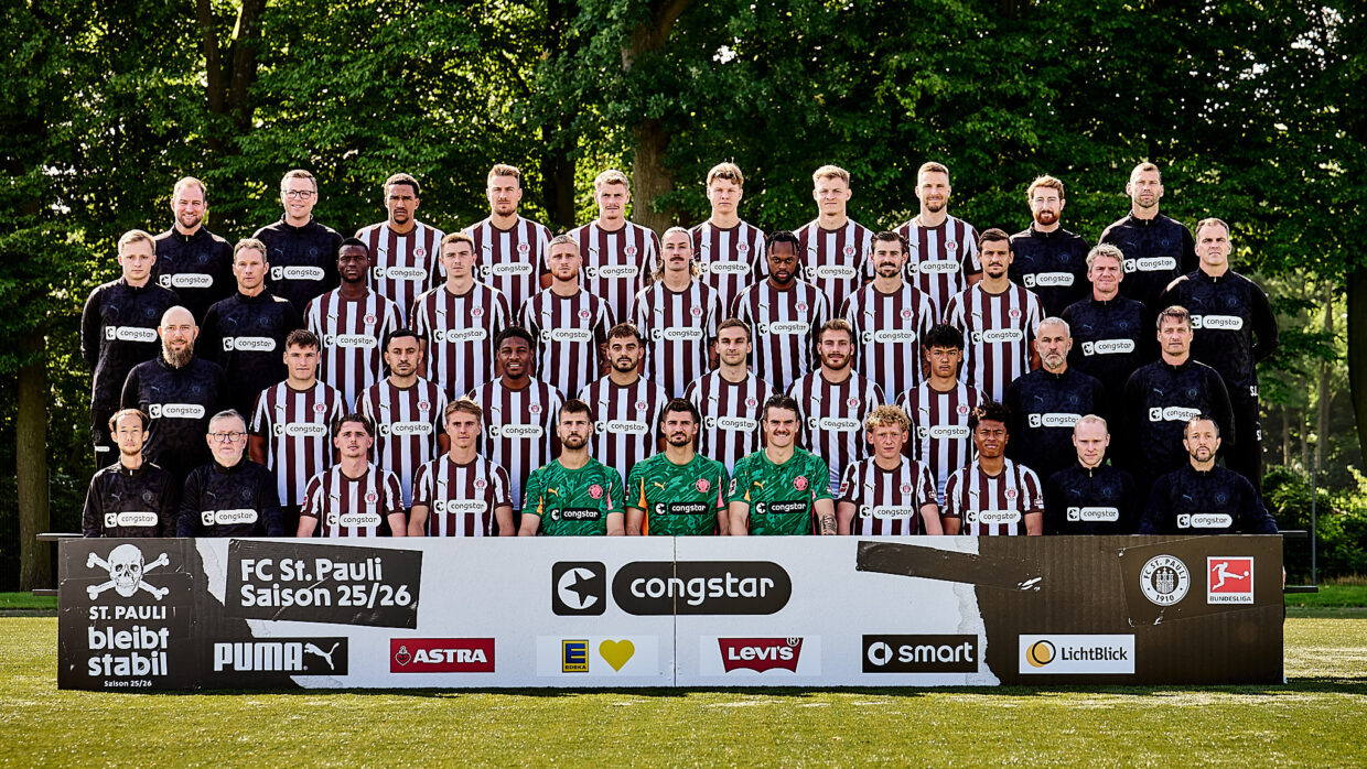 Mannschaftsfoto FC St. Pauli – Saison 2025/26